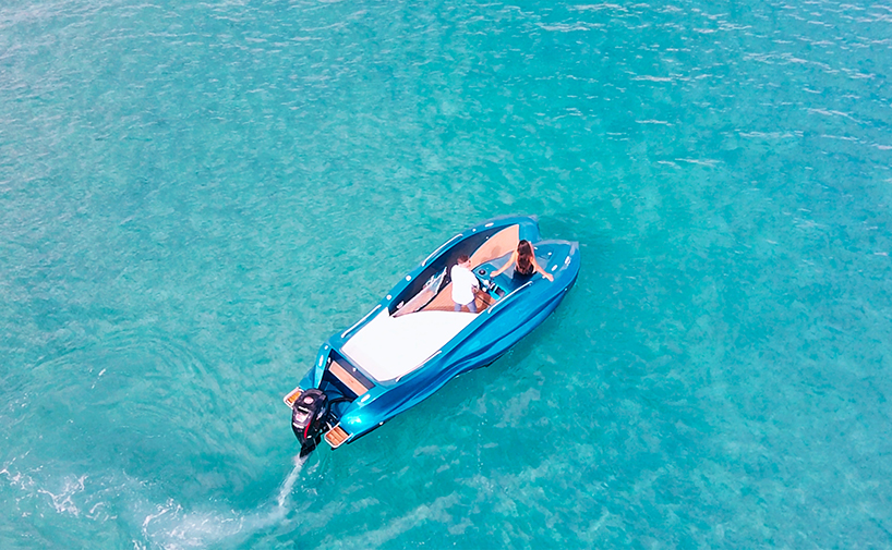 world's first 3D-printed fiberglass boat debuts at genoa boat show