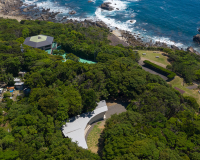 nakahira architects designs coastal home in japan with outdoor stage for music performances