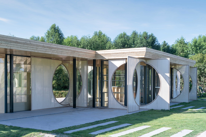 'the screen pavilion' by ray&emilio studio is a complex, clustered space to be explored