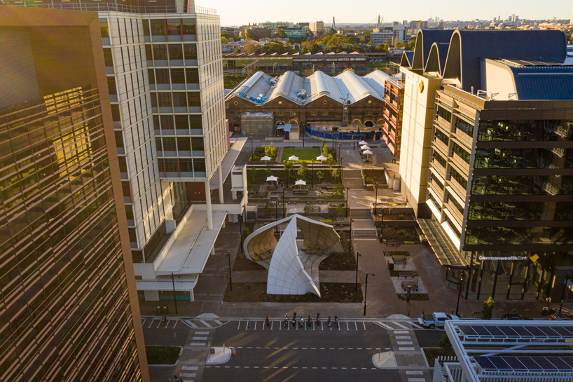 interchanging rail tracks define this sculptural pavilion by studio chris fox in sydney