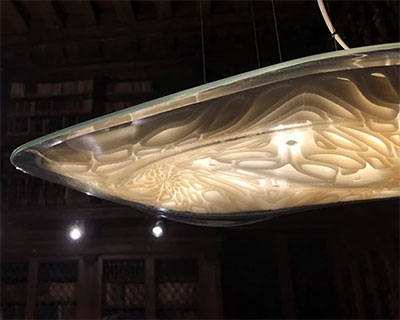 venetian glass craftsmanship meets 3D printing in 'horizon' suspension lamp