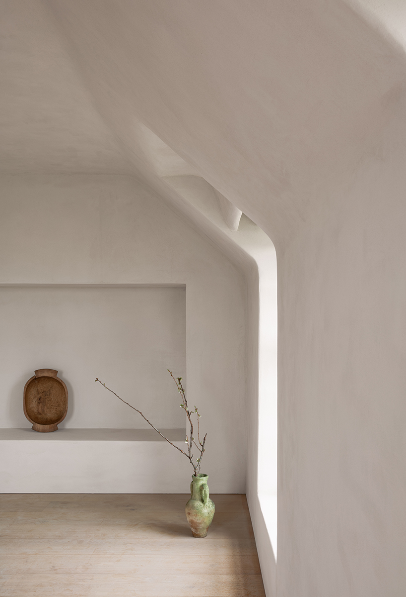 VOLA matt white color and finish enriches the pure senses of design