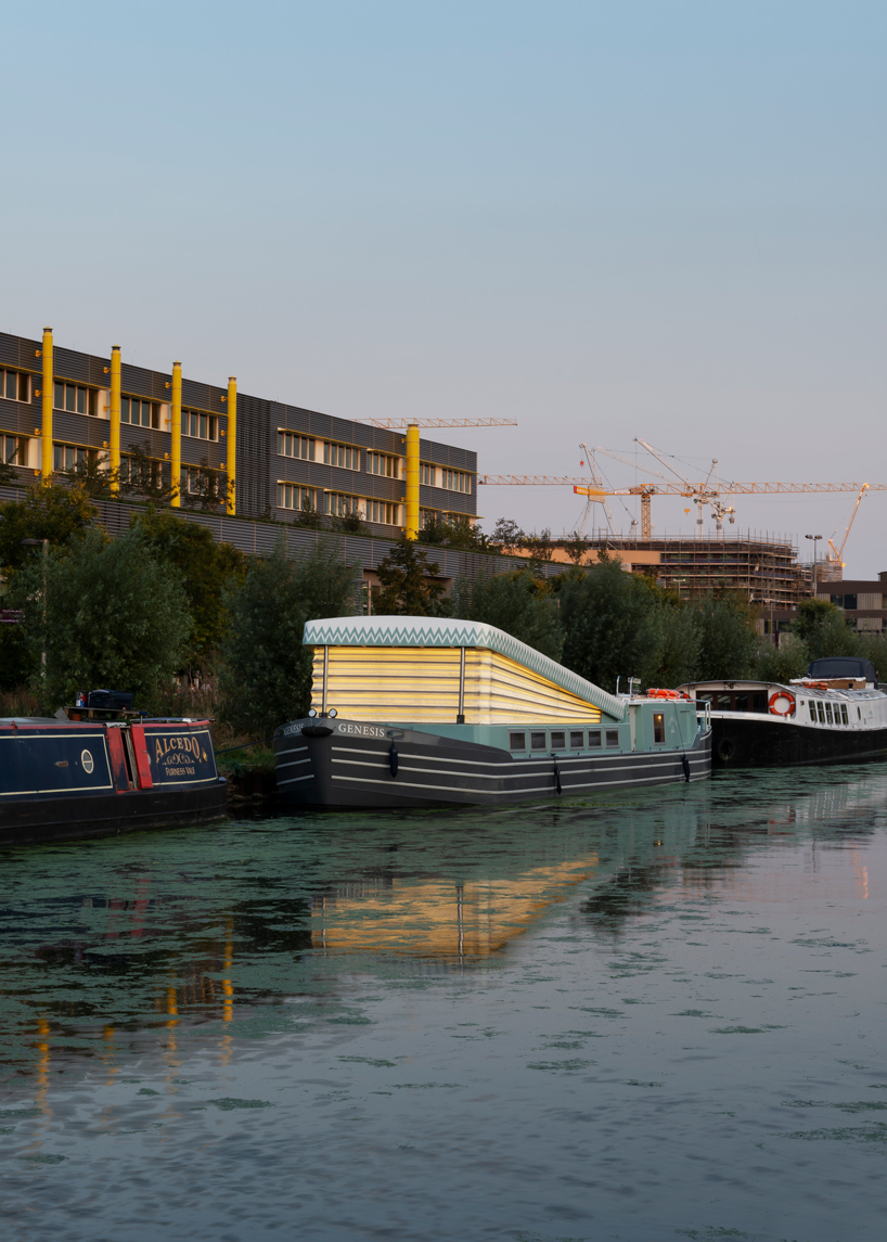 denizen works' genesis floating church arrives in east london designboom