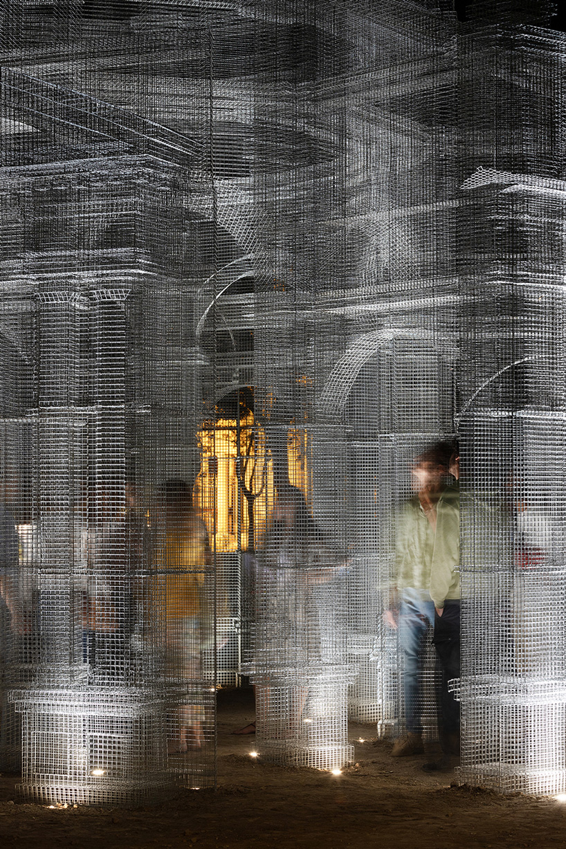 edoardo tresoldi's wire mesh 'etherea' installation arrives in rome for 'back to nature'