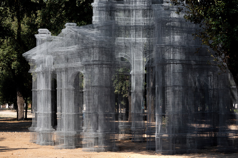 edoardo tresoldi's wire mesh 'etherea' installation arrives in rome for 'back to nature'