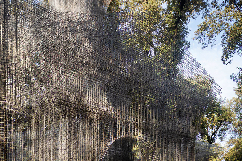 edoardo tresoldi's wire mesh 'etherea' installation arrives in rome for 'back to nature'