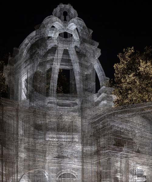 edoardo tresoldi's wire mesh 'etherea' installation arrives in rome for 'back to nature'
