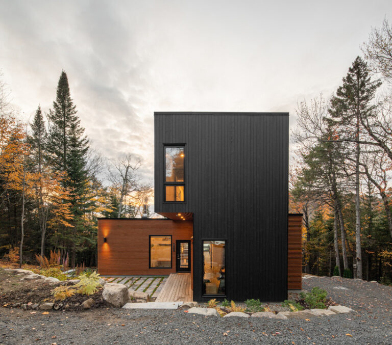 figurr architects collective stacks five prefab custom modules for ...