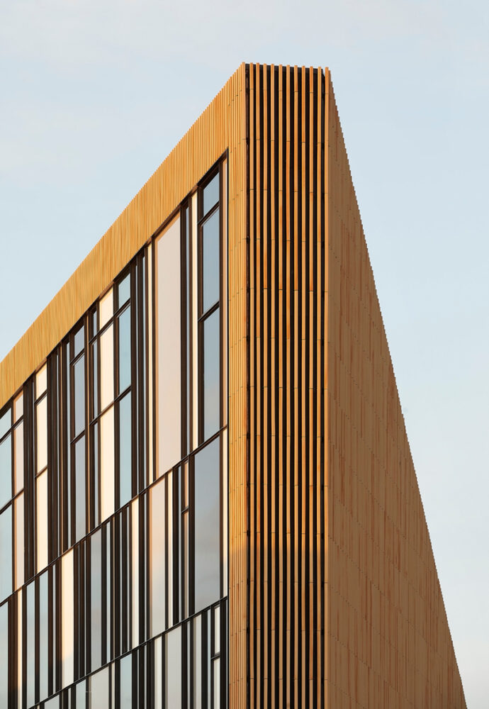 hufton + crow captures COBE's wedge-shaped library in copenhagen