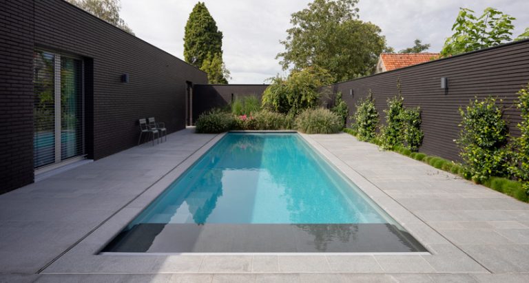 i29 + bedaux de brouwer architects clad dutch villa in all-black brick ...