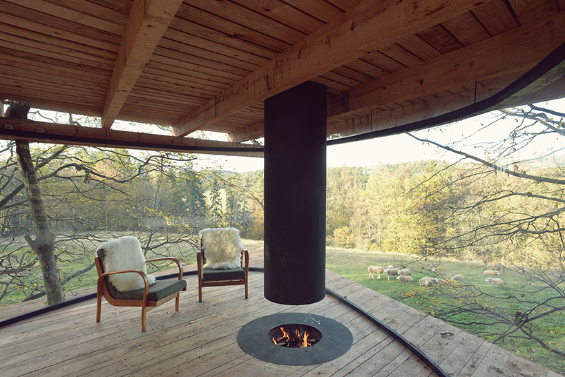 this treehouse by jan tyrpekl features a 360-degree view of prague's nature