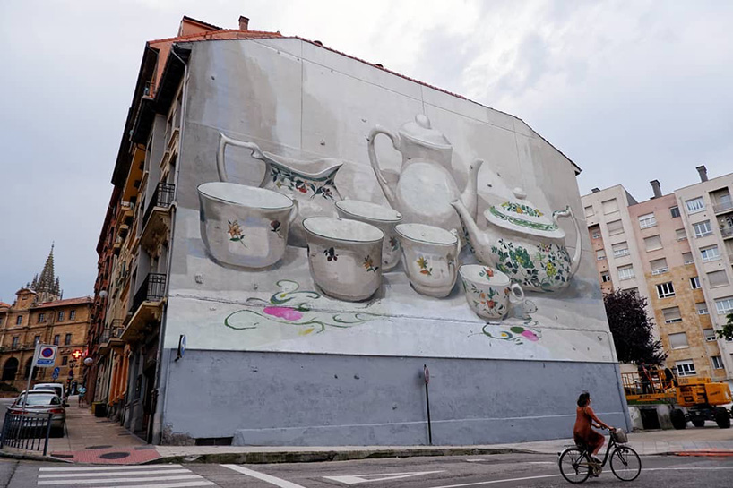 manolo mesa pays tribute to abandoned pottery factory of san claudio with a mural in oviedo