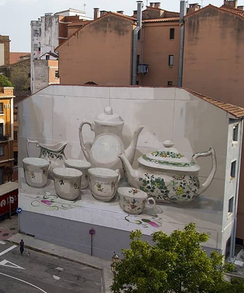 manolo mesa pays tribute to an abandoned pottery factory in oviedo with massive mural