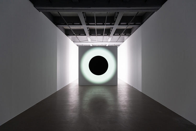 ryoji ikeda’s largest european show to be held at london's 180 the strand next month