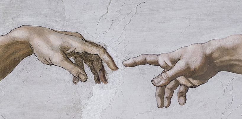 this sistine chapel book features iconic frescoes in 1:1 scale and costs USD$22,000