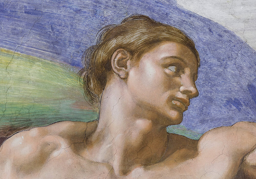this sistine chapel book features high-definition frescoes in 1:1 scale and costs USD$22,000