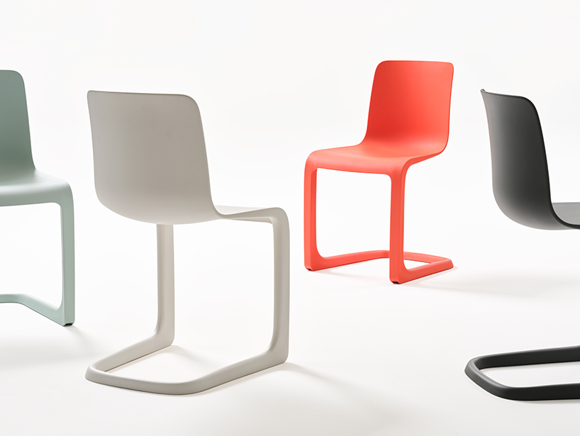 jasper morrison's VITRA evo-c evolves the two-legged cantilever chair