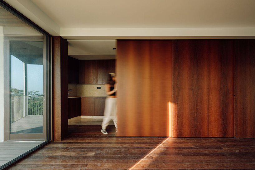 antónio costa lima celebrates historic lisbon aqueduct with de-materializing dwelling