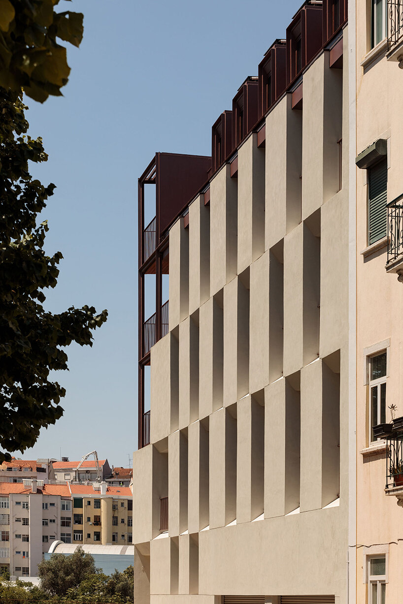 antónio costa lima celebrates historic lisbon aqueduct with de-materializing dwelling