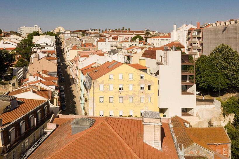 antónio costa lima celebrates historic lisbon aqueduct with de-materializing dwelling