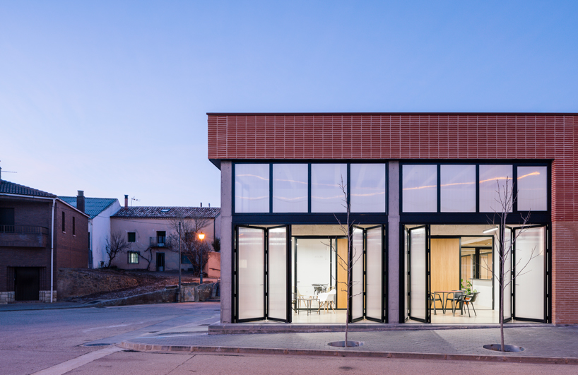 BIZNA estudio designs a brick-faced meeting place for a village in spain designboom