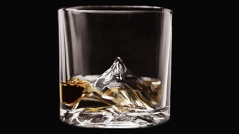 https://static.designboom.com/wp-content/uploads/2020/11/everest-whiskey-glass-designboom-007.jpg