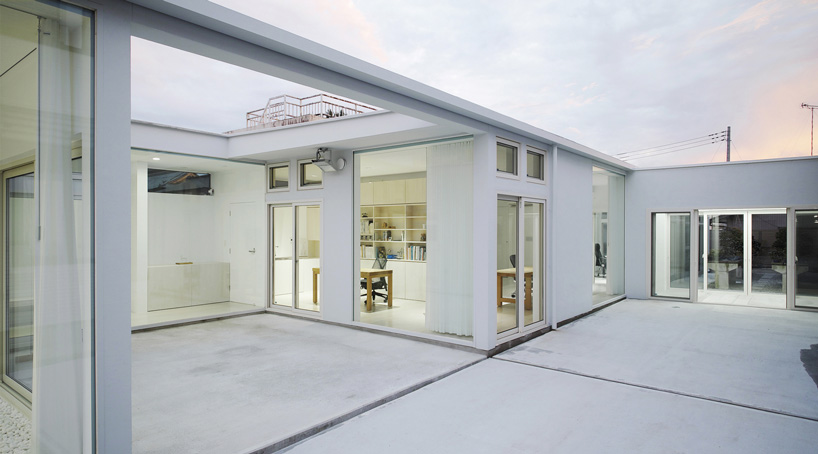 keisuke hatakenaka adds office + greenhouse to minimal residence in japan