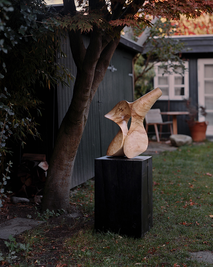 meet nicholas shurey, an architect-turned-sculptor looking to find the will of wood