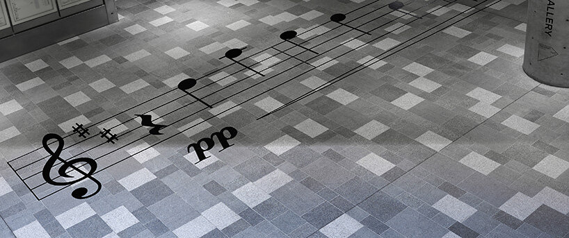 keep your social distance while playing erik satie in social harmony installation by NOSIGNER