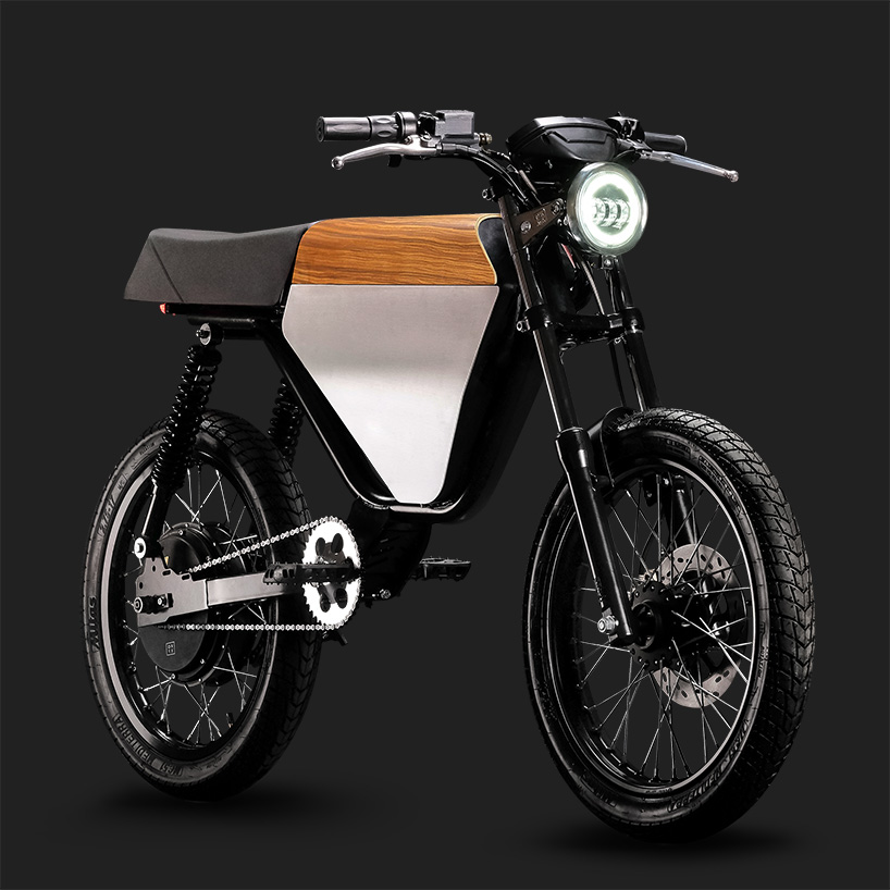 onyx electric moped