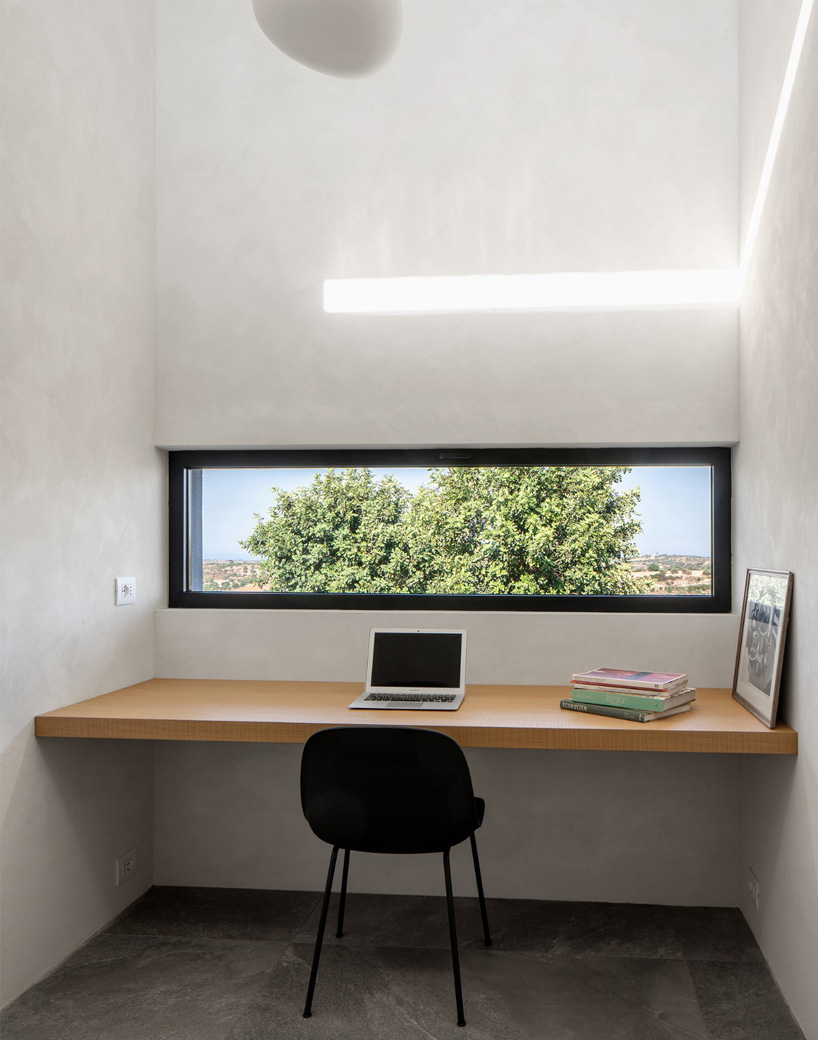 studio nuy van noort inserts holiday villa in the midst of sicily's rolling hills and olive groves