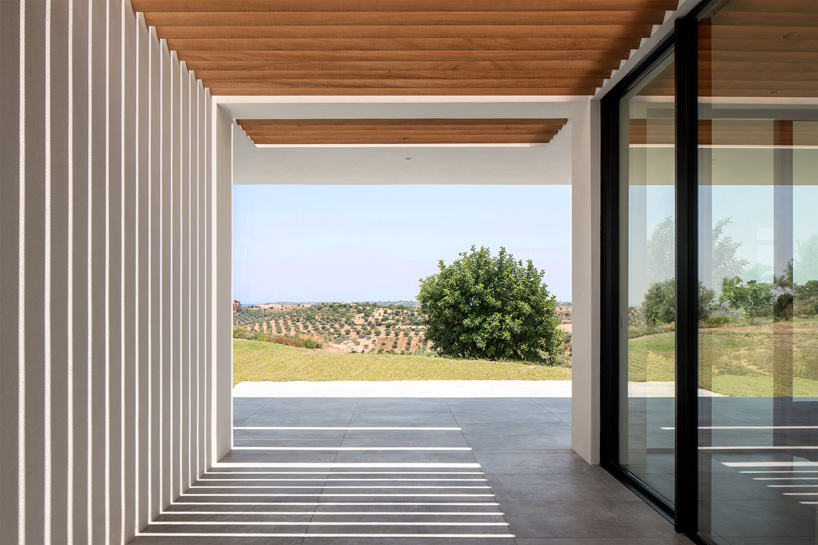 studio nuy van noort inserts holiday villa in the midst of sicily's ...