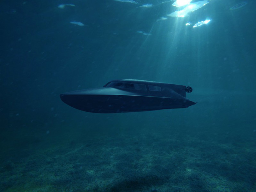 VICTA by SubSea craft transforms from speedboat to submarine in two minutes