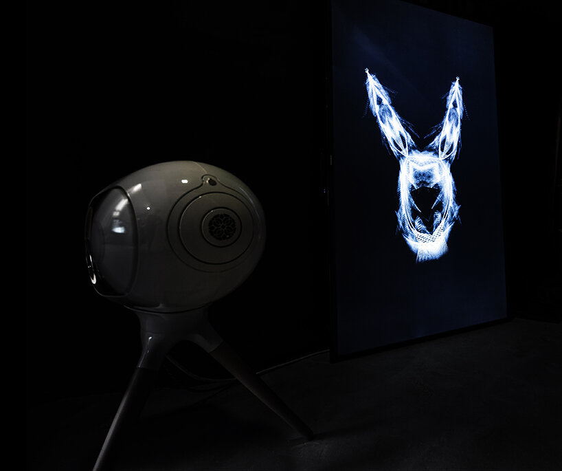 audio-visual artist 0010x0010 and xumiiro gallery immerse audiences at home