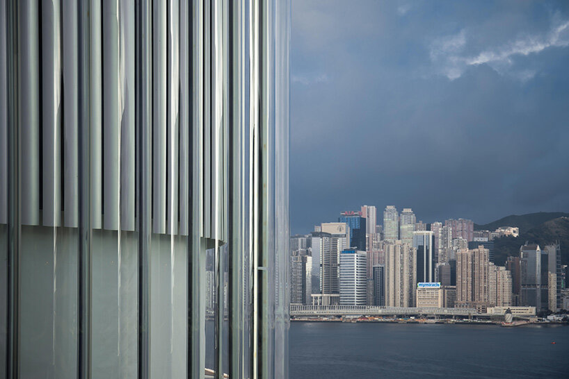 K11 Musea in Hong Kong: glass tube façade - seele