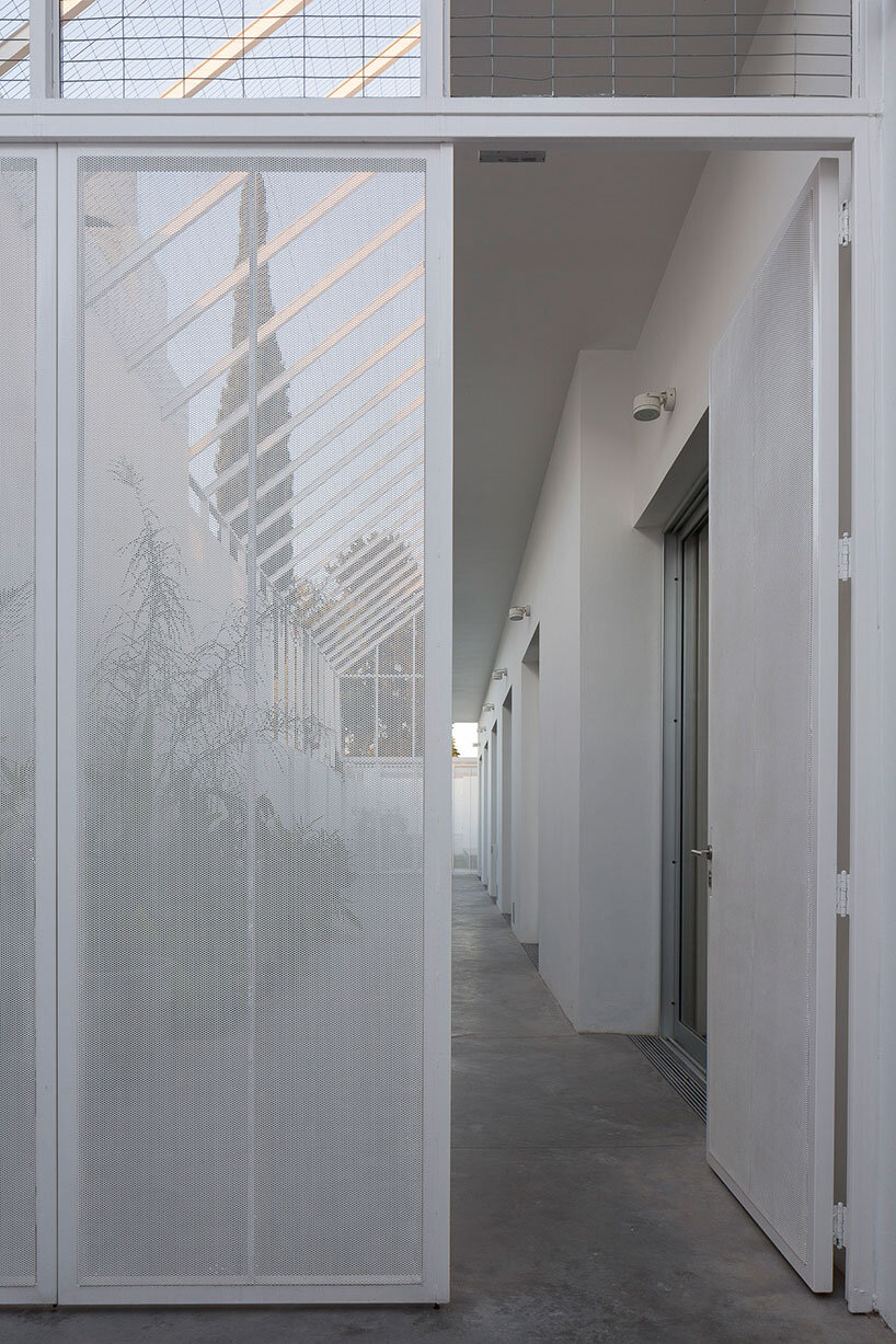 lightweight rib envelope clads patio in buenos aires residence by BHY arquitectos