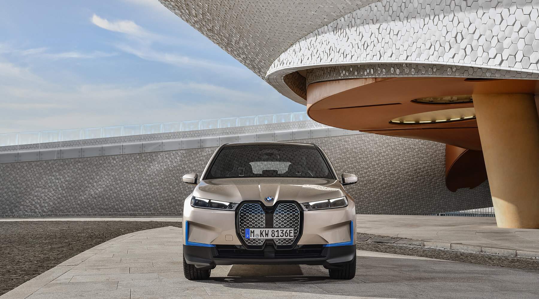bmw-ix-interior-design-rethinking-design-livingspace-on-wheels-episode-designboom13