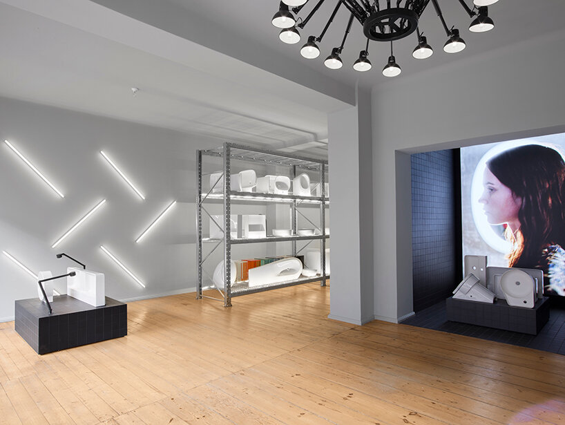 LAUFEN space berlin by konstantin grcic experiments with artistic expression