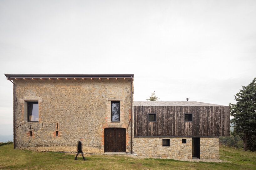 ciclostile architettura renovates an old farmhouse in bologna, italy designboom