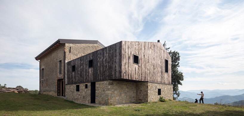 ciclostile architettura renovates an old farmhouse in bologna, italy designboom