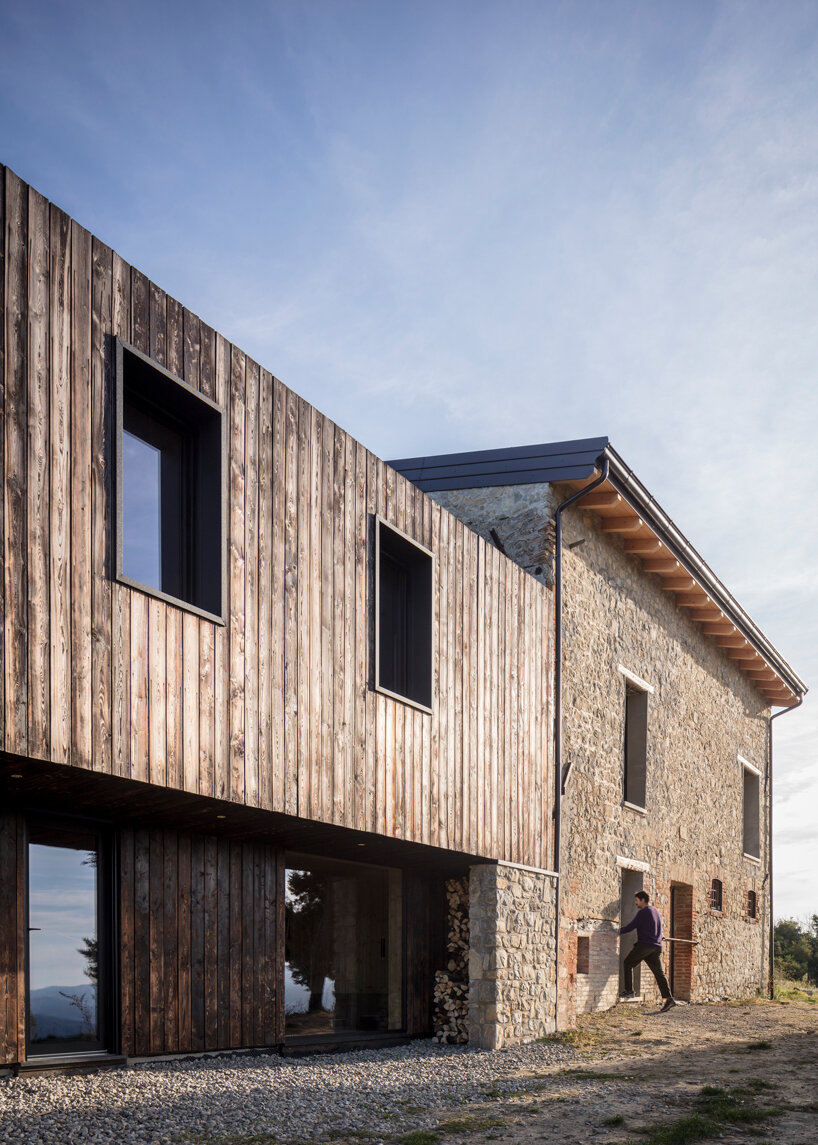 ciclostile architettura renovates an old farmhouse in bologna, italy designboom