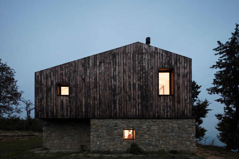 ciclostile architettura renovates an old farmhouse in bologna, italy designboom