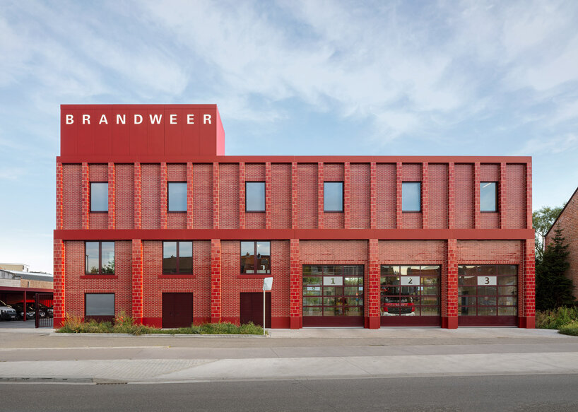 red bricks clad this fire station in antwerp by happel cornelisse verhoeven designboom