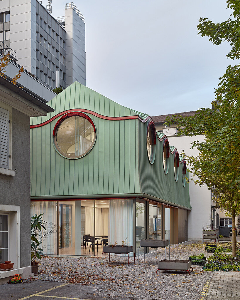 knorr purckhauer courtyard building zurich