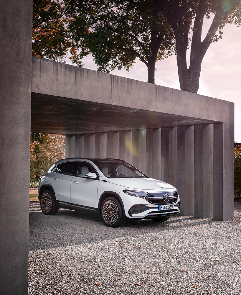 mercedes-benz EQA electric crossover SUV debuts with expected