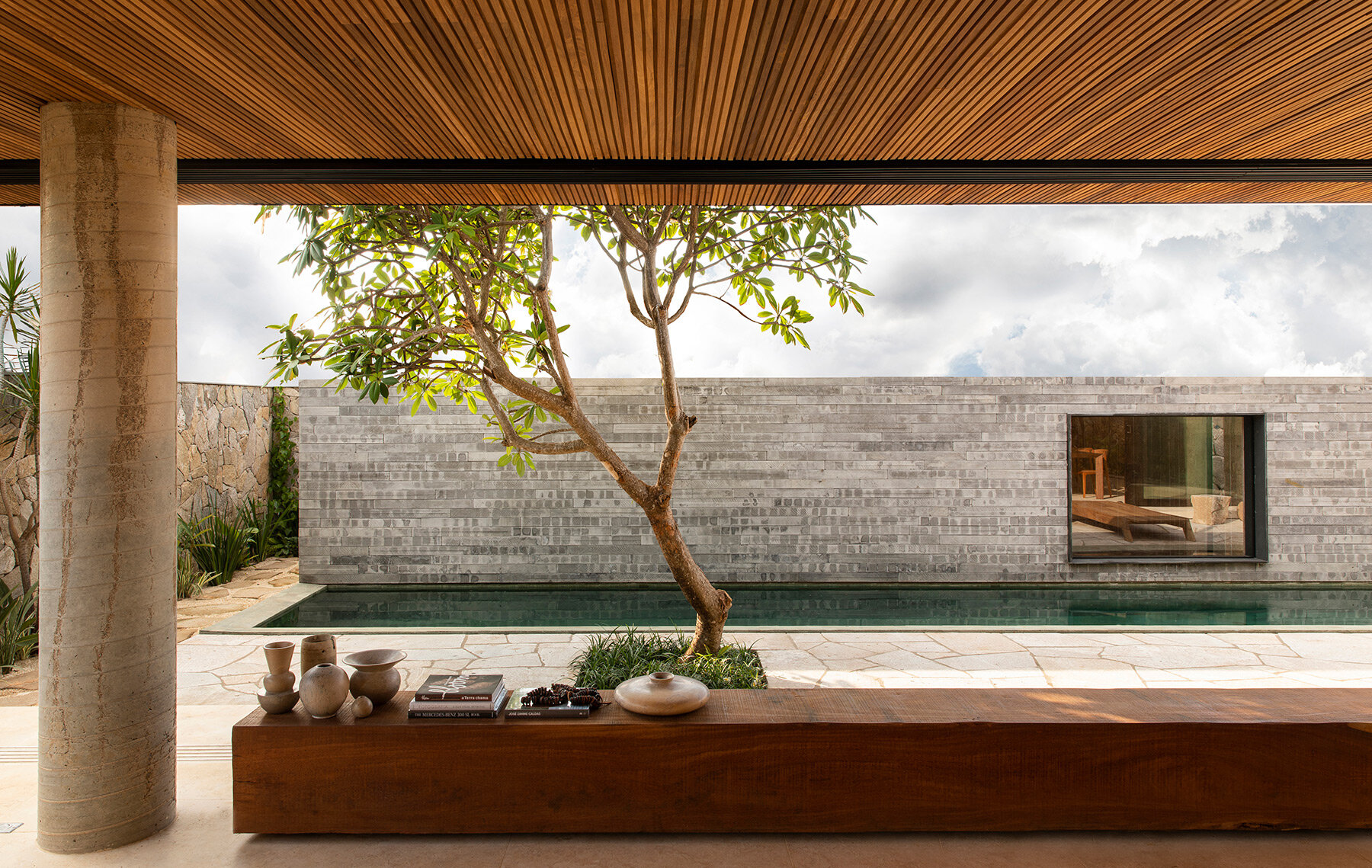 mf+arquitetos completes Q04L63 house in rifaina, brazil