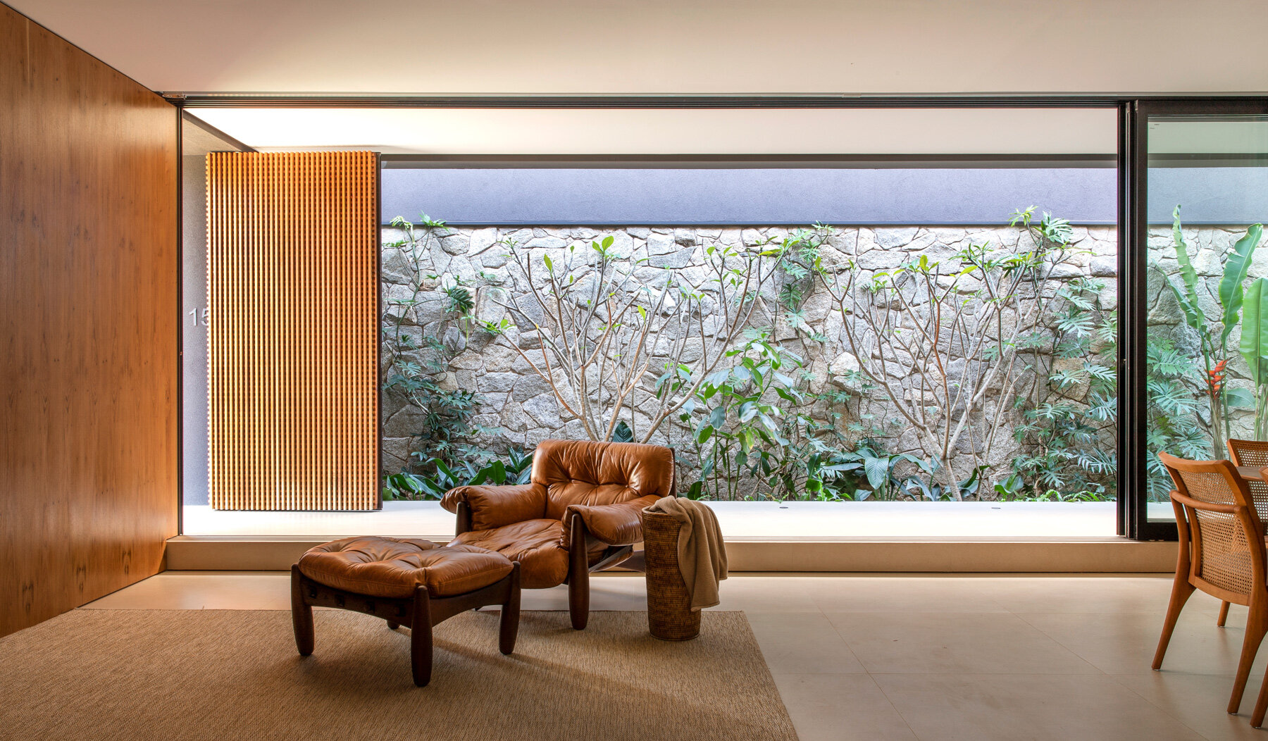 mf+arquitetos-house-of-jabuticabeiras-franca-brazil-designboom-1800b
