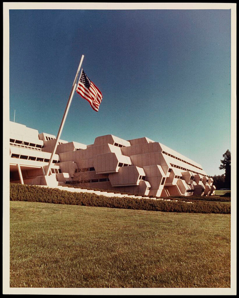 demolition starts on paul rudolph's burroughs wellcome building