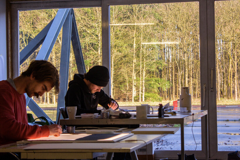 vincent de boer's 'the stroke' is an animation film with music improvised on the first viewing