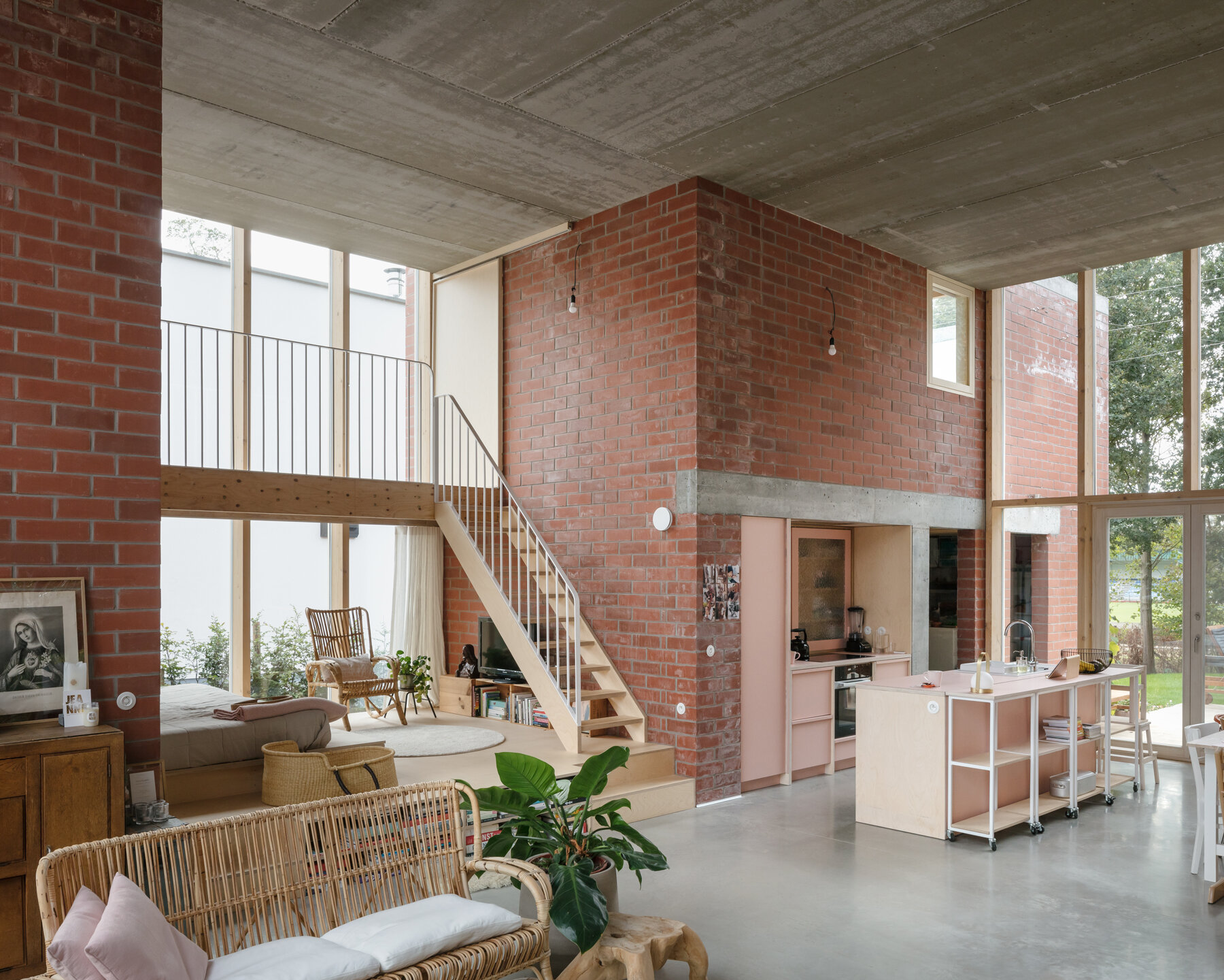 BLAF-architects-fmM-house-brick-designboom-016